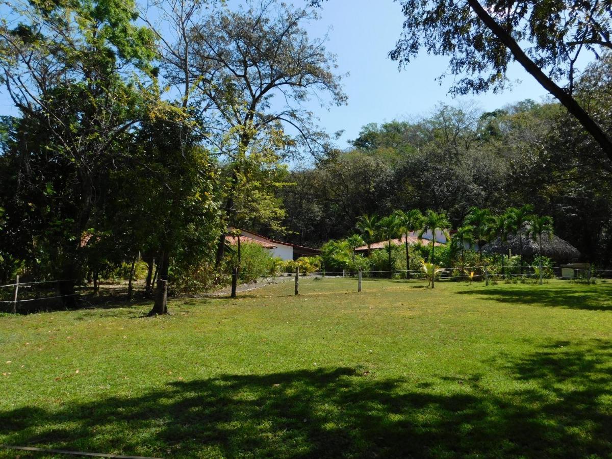 Villas jungle 5 Sámara Exterior foto
